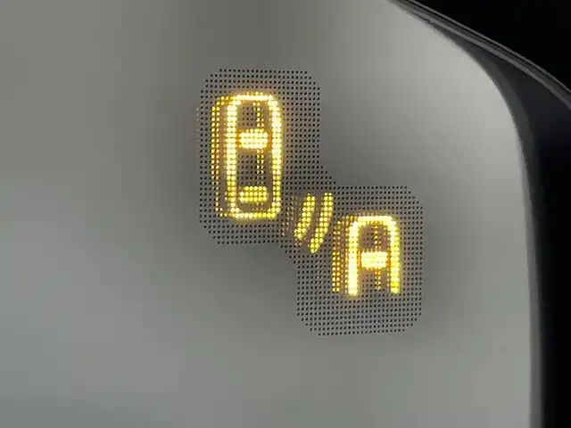 マツダ ＣＸ－５ XD Lパッケージ 愛知県 2019(平31)年 7万km スノーフレイクホワイトパールマイカ 純正８インチナビ/ＢＯＳＥサウンドシステム/３６０°ビューモニター/パワーバックドア/レーダークルーズコントロール/衝突軽減ブレーキ/ブラインドスポットモニター/クリアランスソナー/レーンキープアシスト/ヘッドアップディスプレイ/電動パーキングブレーキ/ブレーキホールド/ホワイトレザーシート/パワーシート【シートメモリー機能付】/ハンドルヒーター/シートヒーター/デジタルインナーミラー/前後ドライブレコーダー/ＥＴＣ/USB＆AUX入力端子/ISOFIX/LEDヘッドライト/純正フロアマット/純正19インチアルミホイール