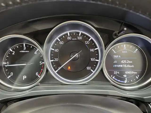 マツダ ＣＸ－５ XD Lパッケージ 愛知県 2019(平31)年 7万km スノーフレイクホワイトパールマイカ 純正８インチナビ/ＢＯＳＥサウンドシステム/３６０°ビューモニター/パワーバックドア/レーダークルーズコントロール/衝突軽減ブレーキ/ブラインドスポットモニター/クリアランスソナー/レーンキープアシスト/ヘッドアップディスプレイ/電動パーキングブレーキ/ブレーキホールド/ホワイトレザーシート/パワーシート【シートメモリー機能付】/ハンドルヒーター/シートヒーター/デジタルインナーミラー/前後ドライブレコーダー/ＥＴＣ/USB＆AUX入力端子/ISOFIX/LEDヘッドライト/純正フロアマット/純正19インチアルミホイール