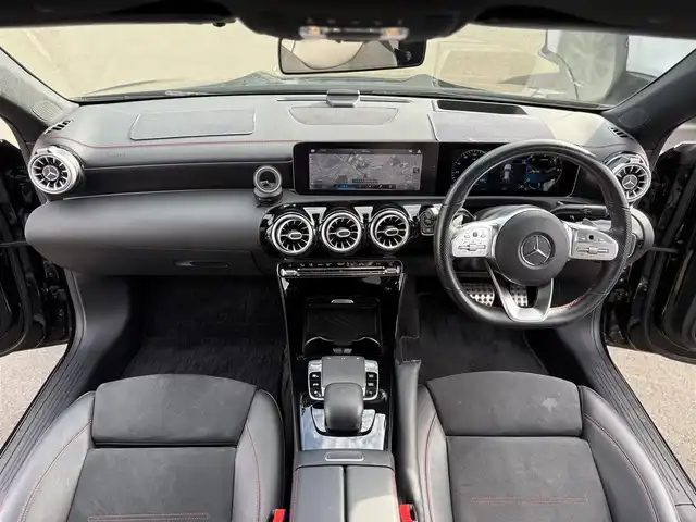 メルセデス・ベンツ ＣＬＡ２００ｄ Sブレーク AMGライン 大阪府 2020(令2)年 4.3万km コスモスブラック 純正メモリーナビ/・Bluetooth接続/・フルセグTV/全方位モニター/前後純正ドライブレコーダー/パークトロニック/アクティブレーンキーピングアシスト/アクティブステアリングアシスト/アクティブパーキングアシスト/アクティブブレーキアシスト/ブラインドスポットアシスト/レーンチェンジアシスト/イージーエントリー/ヘッドアップディスプレイ/インテリジェントライトシステム/アンビエントライト/アダプティブハイビームアシスト/アイドリングストップ/前席パワーシート/前席シートヒーター/純正フロアマット/純正18インチアルミホイール/ETC2.0/スペアキー
