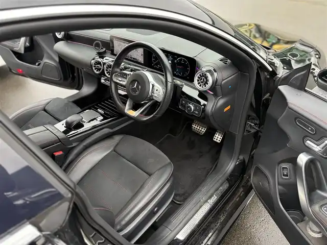 メルセデス・ベンツ ＣＬＡ２００ｄ Sブレーク AMGライン 東京都 2020(令2)年 4.3万km コスモスブラック 純正メモリーナビ/・Bluetooth接続/・フルセグTV/全方位モニター/前後純正ドライブレコーダー/パークトロニック/アクティブレーンキーピングアシスト/アクティブステアリングアシスト/アクティブパーキングアシスト/アクティブブレーキアシスト/ブラインドスポットアシスト/レーンチェンジアシスト/イージーエントリー/ヘッドアップディスプレイ/インテリジェントライトシステム/アンビエントライト/アダプティブハイビームアシスト/アイドリングストップ/前席パワーシート/前席シートヒーター/純正フロアマット/純正18インチアルミホイール/ETC2.0/スペアキー