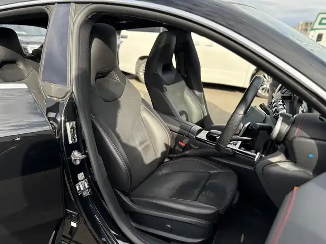 メルセデス・ベンツ ＣＬＡ２００ｄ Sブレーク AMGライン 大阪府 2020(令2)年 4.3万km コスモスブラック 純正メモリーナビ/・Bluetooth接続/・フルセグTV/全方位モニター/前後純正ドライブレコーダー/パークトロニック/アクティブレーンキーピングアシスト/アクティブステアリングアシスト/アクティブパーキングアシスト/アクティブブレーキアシスト/ブラインドスポットアシスト/レーンチェンジアシスト/イージーエントリー/ヘッドアップディスプレイ/インテリジェントライトシステム/アンビエントライト/アダプティブハイビームアシスト/アイドリングストップ/前席パワーシート/前席シートヒーター/純正フロアマット/純正18インチアルミホイール/ETC2.0/スペアキー