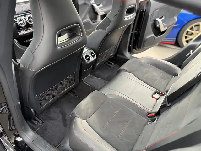 メルセデス・ベンツ ＣＬＡ２００ｄ Sブレーク AMGライン 大阪府 2020(令2)年 4.3万km コスモスブラック 純正メモリーナビ/・Bluetooth接続/・フルセグTV/全方位モニター/前後純正ドライブレコーダー/パークトロニック/アクティブレーンキーピングアシスト/アクティブステアリングアシスト/アクティブパーキングアシスト/アクティブブレーキアシスト/ブラインドスポットアシスト/レーンチェンジアシスト/イージーエントリー/ヘッドアップディスプレイ/インテリジェントライトシステム/アンビエントライト/アダプティブハイビームアシスト/アイドリングストップ/前席パワーシート/前席シートヒーター/純正フロアマット/純正18インチアルミホイール/ETC2.0/スペアキー