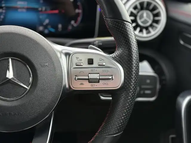 メルセデス・ベンツ ＣＬＡ２００ｄ Sブレーク AMGライン 大阪府 2020(令2)年 4.3万km コスモスブラック 純正メモリーナビ/・Bluetooth接続/・フルセグTV/全方位モニター/前後純正ドライブレコーダー/パークトロニック/アクティブレーンキーピングアシスト/アクティブステアリングアシスト/アクティブパーキングアシスト/アクティブブレーキアシスト/ブラインドスポットアシスト/レーンチェンジアシスト/イージーエントリー/ヘッドアップディスプレイ/インテリジェントライトシステム/アンビエントライト/アダプティブハイビームアシスト/アイドリングストップ/前席パワーシート/前席シートヒーター/純正フロアマット/純正18インチアルミホイール/ETC2.0/スペアキー