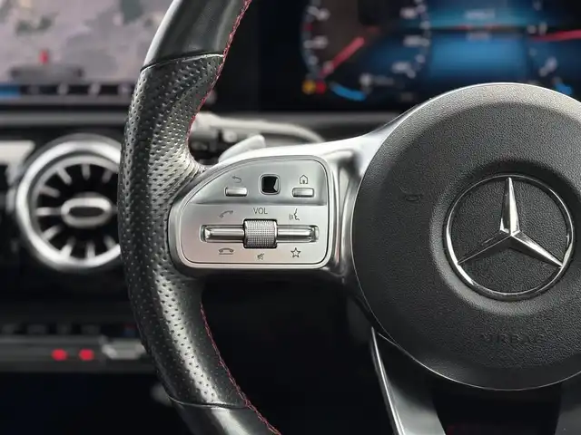 メルセデス・ベンツ ＣＬＡ２００ｄ Sブレーク AMGライン 大阪府 2020(令2)年 4.3万km コスモスブラック 純正メモリーナビ/・Bluetooth接続/・フルセグTV/全方位モニター/前後純正ドライブレコーダー/パークトロニック/アクティブレーンキーピングアシスト/アクティブステアリングアシスト/アクティブパーキングアシスト/アクティブブレーキアシスト/ブラインドスポットアシスト/レーンチェンジアシスト/イージーエントリー/ヘッドアップディスプレイ/インテリジェントライトシステム/アンビエントライト/アダプティブハイビームアシスト/アイドリングストップ/前席パワーシート/前席シートヒーター/純正フロアマット/純正18インチアルミホイール/ETC2.0/スペアキー