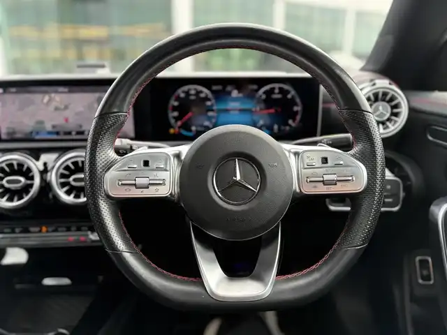 メルセデス・ベンツ ＣＬＡ２００ｄ Sブレーク AMGライン 大阪府 2020(令2)年 4.3万km コスモスブラック 純正メモリーナビ/・Bluetooth接続/・フルセグTV/全方位モニター/前後純正ドライブレコーダー/パークトロニック/アクティブレーンキーピングアシスト/アクティブステアリングアシスト/アクティブパーキングアシスト/アクティブブレーキアシスト/ブラインドスポットアシスト/レーンチェンジアシスト/イージーエントリー/ヘッドアップディスプレイ/インテリジェントライトシステム/アンビエントライト/アダプティブハイビームアシスト/アイドリングストップ/前席パワーシート/前席シートヒーター/純正フロアマット/純正18インチアルミホイール/ETC2.0/スペアキー