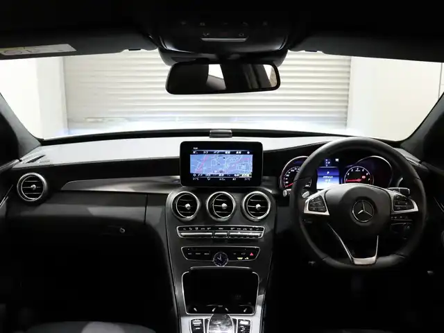 メルセデス・ベンツ Ｃ２００ アバンギャルド AMGライン 静岡県 2018(平30)年 1.8万km ポーラホワイト レーダーセーフティーパッケージ/純正ナビ/ステアリングパイロット/パドルシフト/クルーズコントロール/アイドリングストップ/パワーシート/シートヒーター/シートメモリー/電動格納ミラー/純正マット