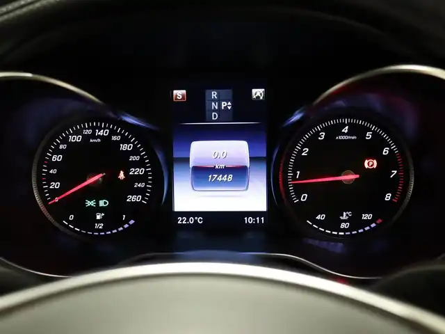 メルセデス・ベンツ Ｃ２００ アバンギャルド AMGライン 静岡県 2018(平30)年 1.8万km ポーラホワイト レーダーセーフティーパッケージ/純正ナビ/ステアリングパイロット/パドルシフト/クルーズコントロール/アイドリングストップ/パワーシート/シートヒーター/シートメモリー/電動格納ミラー/純正マット