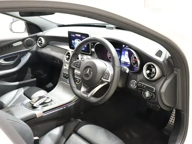 メルセデス・ベンツ Ｃ２００ アバンギャルド AMGライン 静岡県 2018(平30)年 1.8万km ポーラホワイト レーダーセーフティーパッケージ/純正ナビ/ステアリングパイロット/パドルシフト/クルーズコントロール/アイドリングストップ/パワーシート/シートヒーター/シートメモリー/電動格納ミラー/純正マット