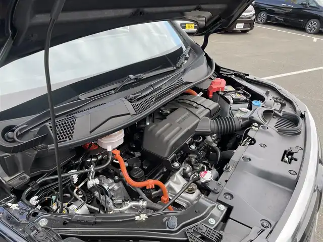 ホンダ ステップワゴン スパーダ eHEV プレミアムライン 東京都 2025(令7)年 0.5万km クリスタルブラックパール HondaSENSING/（安全運転支援システム）/・衝突軽減ブレーキ/・渋滞追従機能付アダプティブクルーズコントロール/・歩行者事故低減ステアリング/・車線維持支援システム/・先行車発進お知らせ機能/・オートハイビーム/・標識認識機能/純正9インチナビ/マルチビューモニター/パワーバックドア/両側パワースライドドア/アダプティブLEDヘッドライト/ブラインドスポットモニター/ 後退時ブレーキサポート/全列USBチャージ/トリプルゾーンコントロール/２列目キャプテンシート