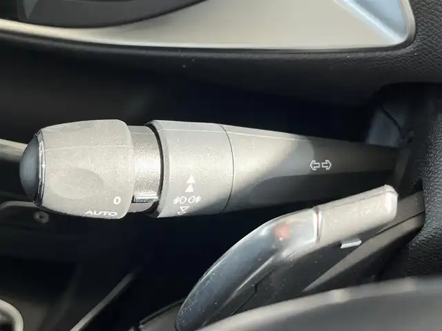 プジョー ３０８ テックパックED ブルーHDi 山形県 2020(令2)年 1.4万km パール ・純正ナビ/・レーンキープアシスト/・アイドリングストップ/・ETC/・オートライト/・アダプティブクルーズコントロール/・ブラインドスポットモニター/・コーナーセンサー/・バックカメラ/・衝突軽減ブレーキ/・applecarplay/androidauto/・AM/FM/Bluetooth/USB