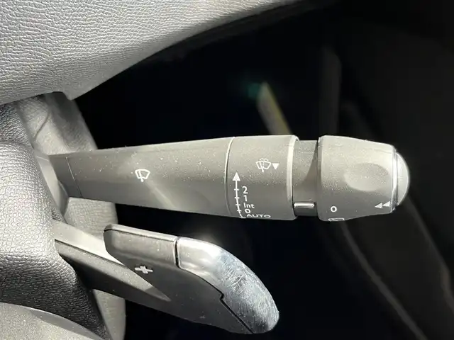 プジョー ３０８ テックパックED ブルーHDi 山形県 2020(令2)年 1.4万km パール ・純正ナビ/・レーンキープアシスト/・アイドリングストップ/・ETC/・オートライト/・アダプティブクルーズコントロール/・ブラインドスポットモニター/・コーナーセンサー/・バックカメラ/・衝突軽減ブレーキ/・applecarplay/androidauto/・AM/FM/Bluetooth/USB