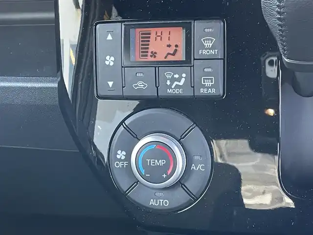 ダイハツ ウェイク G ターボ SA Ⅲ 東京都 2018(平30)年 3.6万km ブラックマイカメタリック ターボ　/純正ナビ　/両側電動スライドドア　/ＥＴＣ　/フルセグＴＶ　/Ｂｌｕｅｔｏｏｔｈ　/純正１４インチＡＷ　/衝突被害軽減　/横滑り防止　/ＵＳＢ　/オートライト　/オートマチックハイビーム　/アイドリングストップ