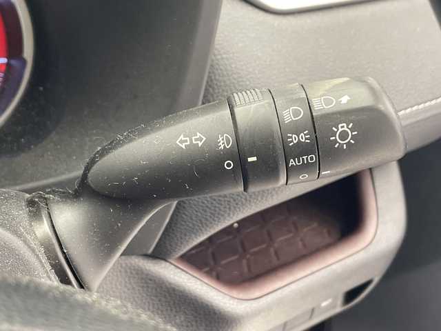 トヨタ ＲＡＶ４ G Zパッケージ 千葉県 2019(令1)年 4.4万km ホワイトパールクリスタルシャイン 純正ナビ/　CD/DVD/Bluetooth/フルセグTV/トヨタセーフティセンス/レーダークルーズコントロール/レーンキープアシスト/衝突軽減ブレーキ/クリアランスソナー/ブラインドスポットモニター/先行車発進警報/ロードサインアシスト/ダウンヒルアシスト/電動パーキング/オートホールド/オートハイビーム/パワーシート/シートメモリー（運転席）/パワーバックドア/デジタルインナーミラー/ステアリングヒーター/ビルトインETC/LEDライト/フォグランプ/フロアマット