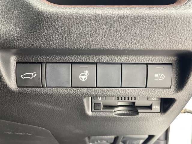 トヨタ ＲＡＶ４ G Zパッケージ 千葉県 2019(令1)年 4.4万km ホワイトパールクリスタルシャイン 純正ナビ/　CD/DVD/Bluetooth/フルセグTV/トヨタセーフティセンス/レーダークルーズコントロール/レーンキープアシスト/衝突軽減ブレーキ/クリアランスソナー/ブラインドスポットモニター/先行車発進警報/ロードサインアシスト/ダウンヒルアシスト/電動パーキング/オートホールド/オートハイビーム/パワーシート/シートメモリー（運転席）/パワーバックドア/デジタルインナーミラー/ステアリングヒーター/ビルトインETC/LEDライト/フォグランプ/フロアマット