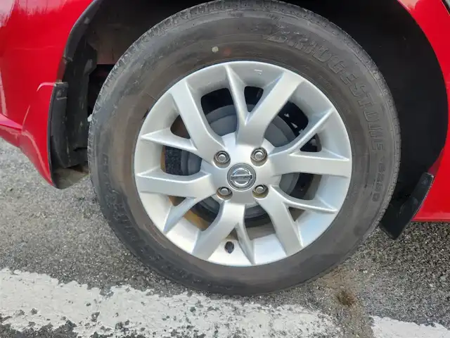 日産 ノート e－パワー メダリスト 群馬県 2017(平29)年 5.6万km ガーネットレッド アラウンドビューモニターセット/純正ナビ/フルセグTV/アラウンドビューモニター/デジタルルームミラー/ビルトインETC/衝突被害軽減ブレーキ/車線逸脱警報/踏み間違い衝突防止アシスト/フロント/バックソナー/LEDヘッドランプ/革巻きステアリング/ステアリングスイッチ/ハーフレザーシート/純正15インチアルミホイール/スマートキー/プッシュエンジンスターター/禁煙車