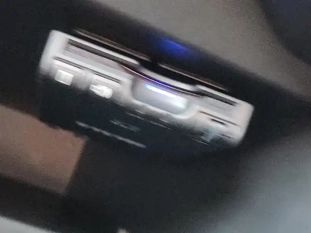 日産 ノート e－パワー メダリスト 群馬県 2017(平29)年 5.6万km ガーネットレッド アラウンドビューモニターセット/純正ナビ/フルセグTV/アラウンドビューモニター/デジタルルームミラー/ビルトインETC/衝突被害軽減ブレーキ/車線逸脱警報/踏み間違い衝突防止アシスト/フロント/バックソナー/LEDヘッドランプ/革巻きステアリング/ステアリングスイッチ/ハーフレザーシート/純正15インチアルミホイール/スマートキー/プッシュエンジンスターター/禁煙車