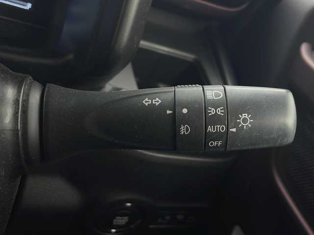 スズキ スペーシア カスタム HYBRID XS ターボ 秋田県 2024(令6)年 3.1万km ピュアホワイトパール/ブラック2トーン 4WD/スズキセーフティサポート　/純正メモリナビ　/　　CD/DVD/BT/フルセグTV/全方位カメラ　/両側パワースライドドア　/レーダークルーズコントロール　/LEDオートライト　/ハーフレザーシート　/前席シートヒーター　/純正15インチアルミホイール/ヘッドアップディスプレイ/パドルシフト/アイドリングストップ/ステアリングスイッチ/リアサンシェード/スマートキー