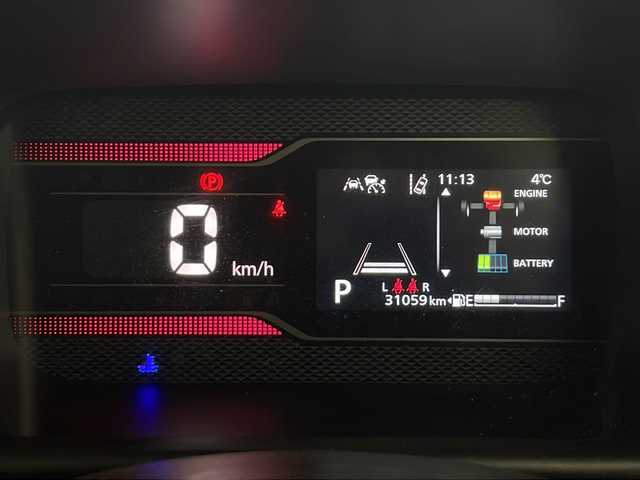 スズキ スペーシア カスタム HYBRID XS ターボ 秋田県 2024(令6)年 3.1万km ピュアホワイトパール/ブラック2トーン 4WD/スズキセーフティサポート　/純正メモリナビ　/　　CD/DVD/BT/フルセグTV/全方位カメラ　/両側パワースライドドア　/レーダークルーズコントロール　/LEDオートライト　/ハーフレザーシート　/前席シートヒーター　/純正15インチアルミホイール/ヘッドアップディスプレイ/パドルシフト/アイドリングストップ/ステアリングスイッチ/リアサンシェード/スマートキー