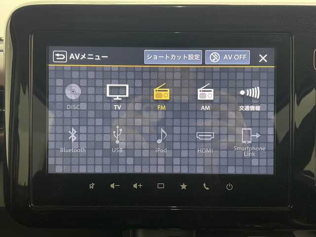 スズキ スペーシア カスタム HYBRID XS ターボ 秋田県 2024(令6)年 3.1万km ピュアホワイトパール/ブラック2トーン 4WD/スズキセーフティサポート　/純正メモリナビ　/　　CD/DVD/BT/フルセグTV/全方位カメラ　/両側パワースライドドア　/レーダークルーズコントロール　/LEDオートライト　/ハーフレザーシート　/前席シートヒーター　/純正15インチアルミホイール/ヘッドアップディスプレイ/パドルシフト/アイドリングストップ/ステアリングスイッチ/リアサンシェード/スマートキー