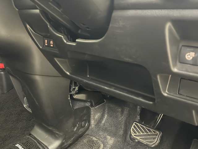 スズキ スペーシア カスタム HYBRID XS ターボ 秋田県 2024(令6)年 3.1万km ピュアホワイトパール/ブラック2トーン 4WD/スズキセーフティサポート　/純正メモリナビ　/　　CD/DVD/BT/フルセグTV/全方位カメラ　/両側パワースライドドア　/レーダークルーズコントロール　/LEDオートライト　/ハーフレザーシート　/前席シートヒーター　/純正15インチアルミホイール/ヘッドアップディスプレイ/パドルシフト/アイドリングストップ/ステアリングスイッチ/リアサンシェード/スマートキー