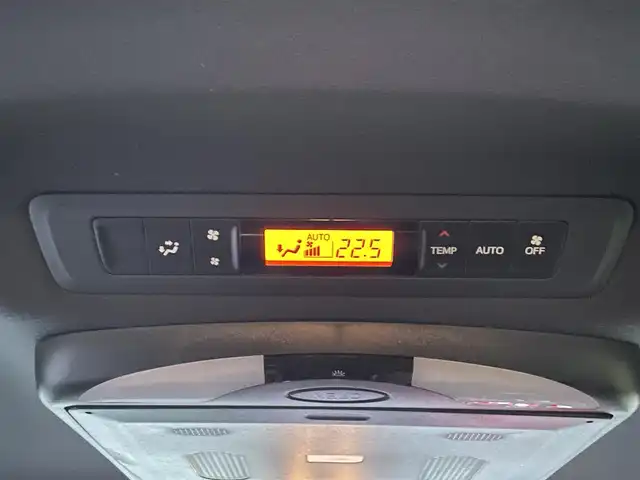 トヨタ ヴォクシー ZS 煌Ⅱ 滋賀県 2019(令1)年 5.1万km ブラック 純正SDナビ/・AM/FM/・CD/DVD/・SD/・Bluetooth/・フルセグTV/バックカメラ/ステアリングスイッチ/革巻きステアリング/前後ドライブレコーダー/ビルトインETC/クルーズコントロール/プリクラッシュセーフティ/レーンディパーチャーアラート/パーキングサポートブレーキ/先行車発進告知/パーキングソナー/オートハイビーム/両側パワースライドドア/オートヘッドライト/フォグランプ/LEDヘッドライト/オートリトラミラー/スマートキー×2