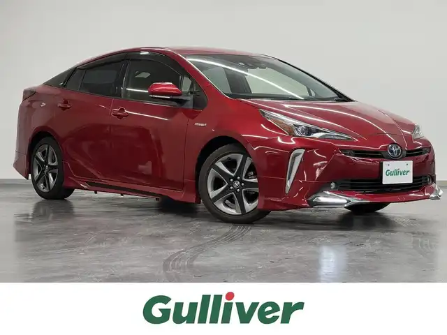 トヨタ プリウス Sツーリングセレクション 三重県 2019(令1)年 5.7万km エモーショナルレッドⅡ ハイブリッド/FF/インパネCVT/純正 9インチナビ NSZT-Y68T/（AM/FM/CD/DVD/TV/SD/SDREC/Bluetooth）/バックガイドモニター/フルエアロ/ドライブレコーダー 前方/ビルトイン ETC/Toyota Safety Sense/●プリクラッシュセーフティ［PCS］/●レーンディパーチャーアラート［LDA］（ステアリング制御機能付）/●ふらつき警報/●オートハイビーム/●レーダークルコン（全車速追従機能付）/・【OP】ITS Connect/・【OP】インテリジェントクリアランスソナー［パーキングサポートブレーキ（静止物）］/装備/・合成皮革シート（黒）/・シートヒーター（D/N）/・オートライト/・LED ヘッドランプ＆フロントフォグランプ/・オートエアコン/・ステアリングスイッチ/・プッシュスタート/・純正17inAW/・保/取/ナビ取/など