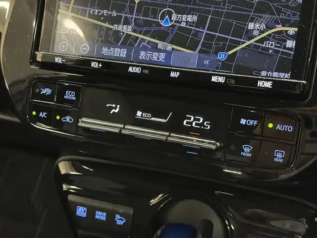 トヨタ プリウス Sツーリングセレクション 三重県 2019(令1)年 5.7万km エモーショナルレッドⅡ ハイブリッド/FF/インパネCVT/純正 9インチナビ NSZT-Y68T/（AM/FM/CD/DVD/TV/SD/SDREC/Bluetooth）/バックガイドモニター/フルエアロ/ドライブレコーダー 前方/ビルトイン ETC/Toyota Safety Sense/●プリクラッシュセーフティ［PCS］/●レーンディパーチャーアラート［LDA］（ステアリング制御機能付）/●ふらつき警報/●オートハイビーム/●レーダークルコン（全車速追従機能付）/・【OP】ITS Connect/・【OP】インテリジェントクリアランスソナー［パーキングサポートブレーキ（静止物）］/装備/・合成皮革シート（黒）/・シートヒーター（D/N）/・オートライト/・LED ヘッドランプ＆フロントフォグランプ/・オートエアコン/・ステアリングスイッチ/・プッシュスタート/・純正17inAW/・保/取/ナビ取/など