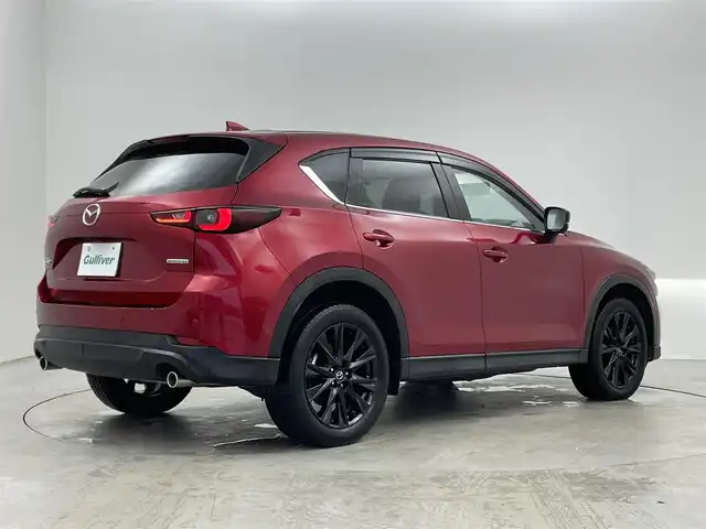マツダ ＣＸ－５ XD ブラックトーンエディション 埼玉県 2022(令4)年 1.4万km ソウルレッドクリスタルM サンルーフ　ＢＯＳＥサウンド　３６０度ビューモニター　マツダコネクト１０．２５型ナビ　ＢＳＭ　ＨＵＤ　レーダークルーズコントロール　前後ドラレコ　黒半革シート　ＥＴＣ　シートヒーター　パワーバックドア