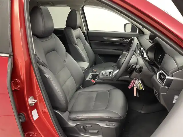 マツダ ＣＸ－５ XD ブラックトーンエディション 埼玉県 2022(令4)年 1.4万km ソウルレッドクリスタルM サンルーフ　ＢＯＳＥサウンド　３６０度ビューモニター　マツダコネクト１０．２５型ナビ　ＢＳＭ　ＨＵＤ　レーダークルーズコントロール　前後ドラレコ　黒半革シート　ＥＴＣ　シートヒーター　パワーバックドア