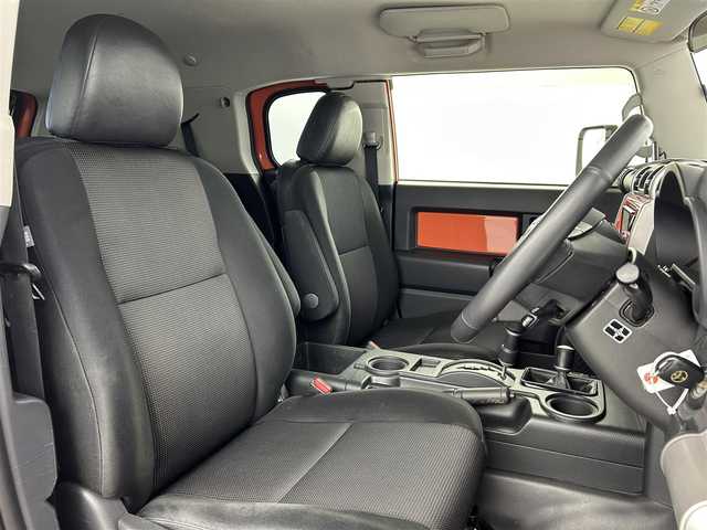 トヨタ ＦＪクルーザー カラーパッケージ 福島県 2013(平25)年 7.8万km オレンジ/ホワイト ４ＷＤ　/純正メモリナビゲーション/型式：NSZT-W62G/・バックカメラ/・社外ドライブレコーダー　/クルーズコントロール　/ステアリングスイッチ　/コーナーセンサー/ハロゲンヘッドライト/・フロントフォグライト/ワイパーデアイサー　/革巻きステアリング　/フロアマット　/ドアバイザー　/リモコンキー