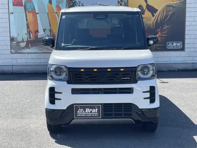 ホンダ Ｎ ＢＯＸ 宮崎県 2025(令7)年 0.1万km プラチナホワイトパール 【2503059198】/AIS検査済み社外パーツ取付有/WEDS　マッドヴァンス07（社外）/TOYOオープンカントリーR/T（社外）/ダムド　Angieフェイスチェンジキット（N BOX)（社外）/サイドドアガーニッシュ （N BOX)（社外）/Honda SENSING /　近距離衝突軽減ブレーキ/　急アクセル抑制機能/　誤発進抑制機能（前方・後方）/　歩行者事故低減ステアリング/　路外逸脱抑制機能/　渋滞追従機能付きアダプティブクルーズコントロール（ACC）/　車線維持支援システム（LKAS）/　先行車発進お知らせ機能/　標識認識機能/　オートハイビーム/片側パワースライド/LEDライト/シートヒーター/USB端子