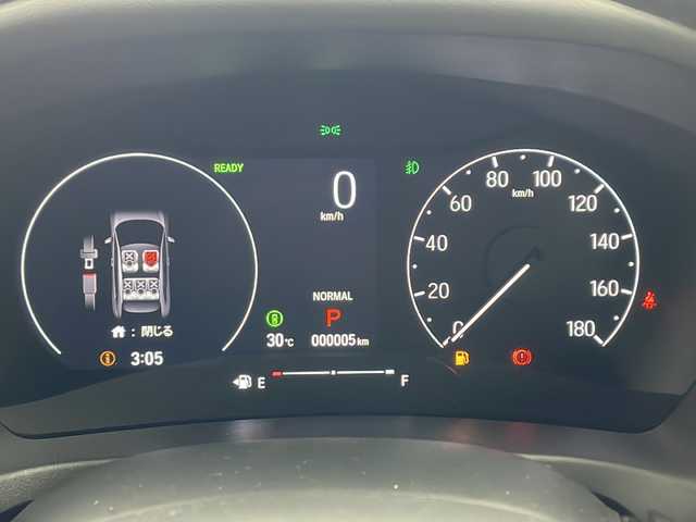 ホンダ ヴェゼル ハイブリッド e:HEV Z 兵庫県 2025(令7)年 0.1万km未満 クリスタルブラックパール ・Honda SENSING/・ハンズフリーアクセスパワーテールゲート/・LEDシーケンシャルターンシグナルランプ/・ステアリングヒーター/・LEDアクティブコーナリングライト/・リアベンチレーション/・コンビシート&専用インテリア/・自動防眩ルームミラー/・フロントドア撥水ガラス/・フルLEDヘッドライト/・減速セレクター/・Honda CONNECT for Gathers＋ナビ装着用スペシャルパッケージ/・フルLEDリアコンビネーションランプ/・LEDフォグライト/・アジャイルハンドリングアシスト/・ヒルディセントコントロール/・運転席＆助手席シートヒーター/・左右独立温度コントロール式フルオート・エアコンディショナー/・本革巻ステアリングホイール/・シートバックポケット＆スマートフォンポケット/・チップアップ＆ダイブダウン機構付6:4分割可倒式リアシート/・静電タッチ式LEDルームランプ/・親水/ヒーテッドドアミラー＋熱線入りフロントウインドウ/・車速連動間欠/バリアブル間欠フロントワイパー/・電動格納式リモコンドアミラー/・リバース連動ドアミラー/・オートリトラミラー/・純正18インチアルミホイール
