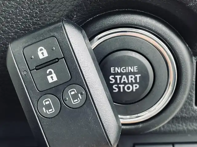 スズキ ワゴンＲ スマイル HYBRID S 道央・札幌 2024(令6)年 0.3万km シフォンアイボリーメタリック 4WD/純正9インチメモリナビ/　(AM/FM/CD/DVD/BT/AppleCarPlay)/フルセグTV/全方位カメラ/両側パワースラードドア/前席シートヒーター/後方コーナーセンサー/アイドリングストップ/横滑り防止装置/デュアルブレーキサポート/レーンキープアシスト/標識検知機能/先行車発進お知らせ/誤発進抑制機能/後方誤発進抑制機能/オートライト/ステアリングスイッチ/スマートキー2本