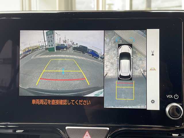 トヨタ ヤリスクロス ハイブリッド Z 静岡県 2025(令7)年 0.1万km未満 ブラックマイカ 【主要装備】/純正ディスプレイオーディオ　/ブラインドスポットビューモニター　/メモリナビ　/ハーフレザーシート　/ＬＥＤヘッドライト　/純正１８インチアルミホイール　/ステアリングヒーター　/スマートキー　/プッシュスタート/ETC/アラウンドビューモニター/シートヒーター/HDMI/プリクラッシュセーフティ