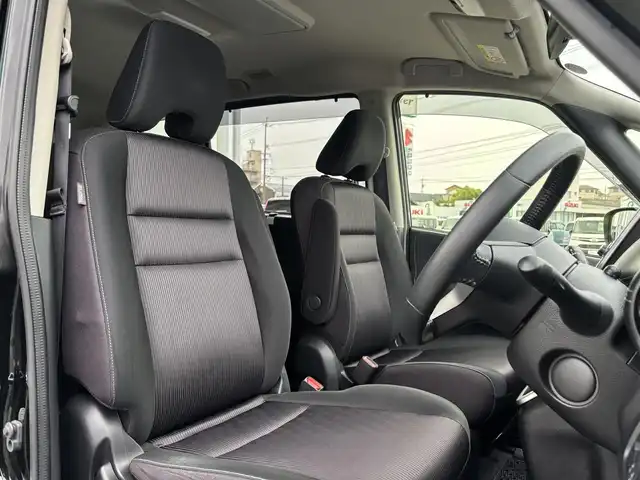 日産 セレナ ハイウェイスター G 福岡県 2017(平29)年 6万km ダイヤモンドブラック 前後ドラレコ/クルーズコントロール/純正ナビ/フルセグTV/後席モニター/BT/純正ETC/純正アルミホイール/オートライト/プッシュスタート/スマートキー/横滑り防止装置/衝突被害軽減システム/Wサイドエアバッグ/カーテンエアバッグ/パーキングアシスト/前後車外カメラ/ABS/前後コーナーセンサー/両側パワスラ