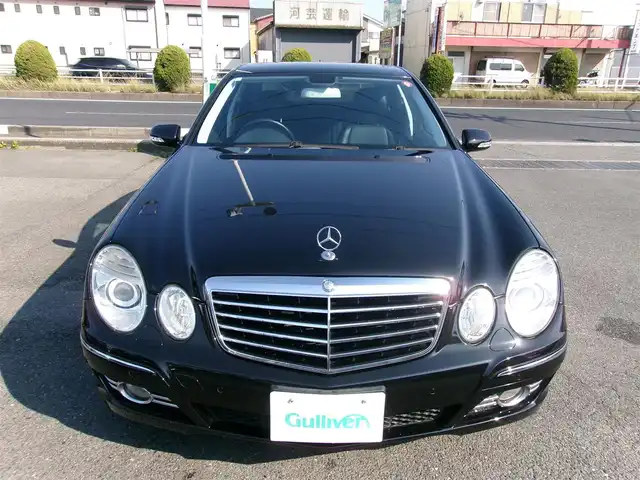 メルセデス・ベンツ Ｅ３２０ CDI アバンギャルド 三重県 2007(平19)年 12.7万km 黒 ♪車検 令和8年5月24日迄/♪ディーゼル/ターボ/♪サンルーフ/黒革シート/前席メモリ付パワーシート/前席シートヒーター/コーナーセンサー/純正17インチAW/HIDヘッドライト/フォグライト/リアフォグライト/オートライト/ウィンカーミラー/オートリトラクタブルミラー/スモークフィルム/キーレスキー×2/革巻ステアリング/クルーズコントロール/ウッドパネル/フロアマット/ETC/サイド/カーテンエアバック