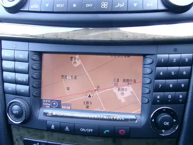 メルセデス・ベンツ Ｅ３２０ CDI アバンギャルド 三重県 2007(平19)年 12.7万km 黒 ♪車検 令和8年5月24日迄/♪ディーゼル/ターボ/♪サンルーフ/黒革シート/前席メモリ付パワーシート/前席シートヒーター/コーナーセンサー/純正17インチAW/HIDヘッドライト/フォグライト/リアフォグライト/オートライト/ウィンカーミラー/オートリトラクタブルミラー/スモークフィルム/キーレスキー×2/革巻ステアリング/クルーズコントロール/ウッドパネル/フロアマット/ETC/サイド/カーテンエアバック