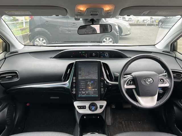 トヨタ プリウス ＰＨＶ S ナビパッケージ 茨城県 2017(平29)年 3.3万km ホワイトパールクリスタルシャイン モデリスタエアロ/純正11.6 インチナビゲーション/Bluetooth/フルセグTV/バックカメラ/トヨタセーフティセンス/・プリクラッシュセーフティ/・レーンディパーチャーアラート/・アダプティブハイビームシステム/・レーダークルーズコントロール/ビルトインETC2.0/ステアリングヒーター/純正17インチAW/オートライト/LEDヘッドライト