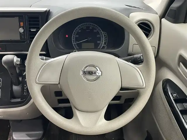 日産 デイズ ルークス X 鹿児島県 2015(平27)年 1.8万km ピンクゴールドM アイドリングストップ/エマージェンシーブレーキ/踏み間違い衝突防止アシスト/エマージェンシーストップシグナル/純正SDナビ【MP314D-W】/（CD/DVD/フルセグ/Bluetooth/SD）/アラウンドビューモニター/バックカメラ/両側パワースライドドア/社外ETC/社外前後ドライブレコーダー【ZDR035】/シートバックテーブル/後席ロール式サンシェード/後席サーキュレーター/電動格納ミラー/ハロゲンヘッドライト/純正フロアマット/純正ドアバイザー