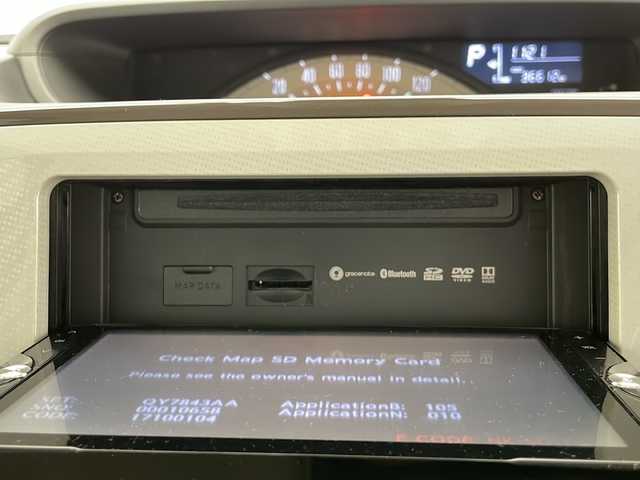 ダイハツ ムーヴ キャンバス X LTD メイクアップ SA Ⅲ 長野県 2018(平30)年 3.7万km パールホワイトⅢ/ナチュラルベージュマイカメタリック 2トーン 4WD/社外SDナビ&フルセグTV&CD&DVD&BT/衝突軽減ブレーキ/アイドリングストップ/社外前方ドライブレコーダー/両側パワースライドドア/ステアリングスイッチ/ベンチシート/バックカメラ/ETC/ハロゲンライト/オートライト/オートマチックハイビーム/フロントフォグランプ/電動格納ミラー/純正ホイールキャップ装着/純正フロアマット/純正ドアバイザー/プッシュスタート/スマートキー