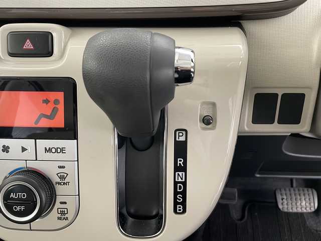 ダイハツ ムーヴ キャンバス X LTD メイクアップ SA Ⅲ 長野県 2018(平30)年 3.7万km パールホワイトⅢ/ナチュラルベージュマイカメタリック 2トーン 4WD/社外SDナビ&フルセグTV&CD&DVD&BT/衝突軽減ブレーキ/アイドリングストップ/社外前方ドライブレコーダー/両側パワースライドドア/ステアリングスイッチ/ベンチシート/バックカメラ/ETC/ハロゲンライト/オートライト/オートマチックハイビーム/フロントフォグランプ/電動格納ミラー/純正ホイールキャップ装着/純正フロアマット/純正ドアバイザー/プッシュスタート/スマートキー