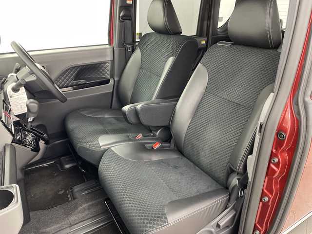 ダイハツ タント カスタム X 新潟県 2019(令1)年 4.7万km ブラックマイカメタリック/ファイアークォーツレッドメタリック 2トーン 4WD/純正メモリナビ/フルセグ/NMZK-W70D3/　CD/DVD/SD/USB/Bluetooth/バックカメラ/両側パワースライドドア/ハーフレザーシート/前席シートヒーター/スマートキー/衝突被害軽減ブレーキ/コーナーセンサー/ロングスライドシート/プッシュスタート/電動格納式ミラー/ETC