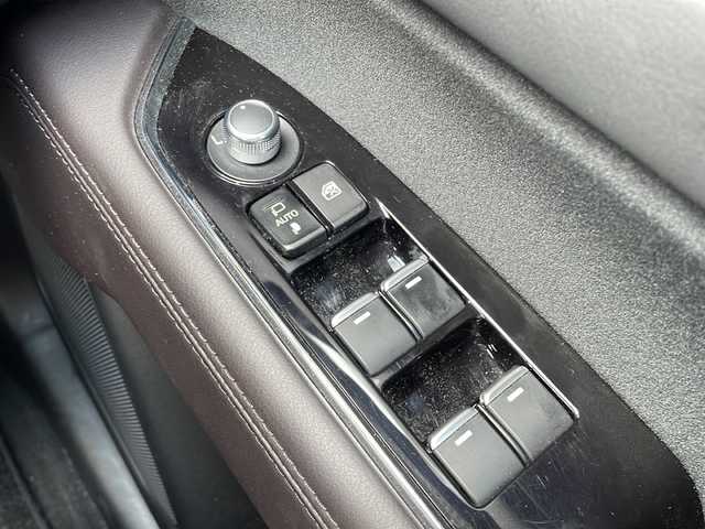 マツダ ＣＸ－８ XD プロアクティブ 静岡県 2019(令1)年 5万km ディープクリスタルブルーマイカ 安全機能/・シティーブレーキサポート/・レーダークルーズコントロール/・ブラインドスポットモニター/・レーンキープアシスト/・ドライバーアテンションアラート/・ロードサインアシスト/純正メーカーナビ/・フルセグTV/・CD/DVD/Bluetooth/ラジオ/主要装備/・全方位モニター/・ヘッドアップディスプレイ/・BOSEサウンドシステム/・シートヒーター/・ステアリングヒーター/・ETC/・アイドリングストップ/・ステアリングリモコン/・オートホールド/・パワーシート/・プッシュスタート/・スマートキー