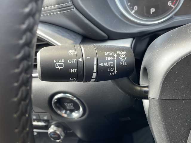 マツダ ＣＸ－８ XD プロアクティブ 静岡県 2019(令1)年 5万km ディープクリスタルブルーマイカ 安全機能/・シティーブレーキサポート/・レーダークルーズコントロール/・ブラインドスポットモニター/・レーンキープアシスト/・ドライバーアテンションアラート/・ロードサインアシスト/純正メーカーナビ/・フルセグTV/・CD/DVD/Bluetooth/ラジオ/主要装備/・全方位モニター/・ヘッドアップディスプレイ/・BOSEサウンドシステム/・シートヒーター/・ステアリングヒーター/・ETC/・アイドリングストップ/・ステアリングリモコン/・オートホールド/・パワーシート/・プッシュスタート/・スマートキー