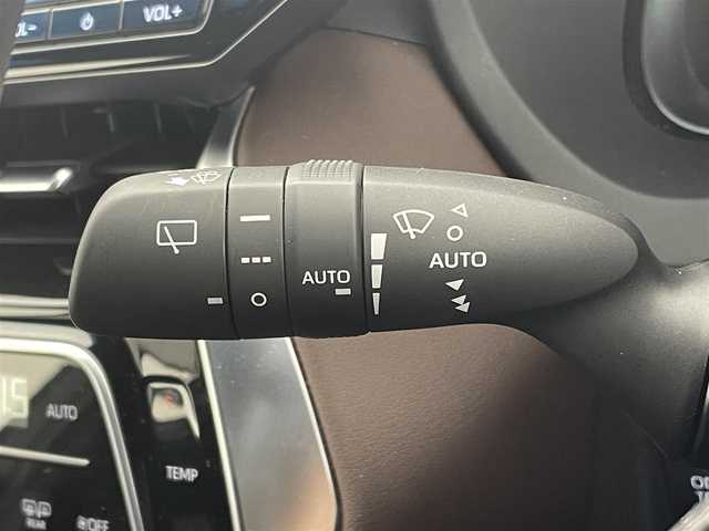 トヨタ ハリアー ハイブリッド Z レザーパッケージ 茨城県 2024(令6)年 1.9万km プラチナホワイトパールマイカ 純正ディスプレイオーディオ/フルセグ再生可/HDMI端子/モデリスタフルエアロ/モデリスタマフラー/JBLプレミアムサウンド/ステアリングヒーター/ヘッドアップディスプレイ/デジタルインナーミラー（前後方録画機能付き）/Toyota Safety Sense/・プリクラッシュセーフティ/・レーントレーシングアシスト/・レーダークルーズコントロール/・アダプティブハイビームシステム/・オートマチックハイビーム/・ロードサインアシスト/・ブラインドスポットモニター/レザーシート/パワーシート/エアシート/電動リアゲート/純正19インチAW/ビルトインETC2.0