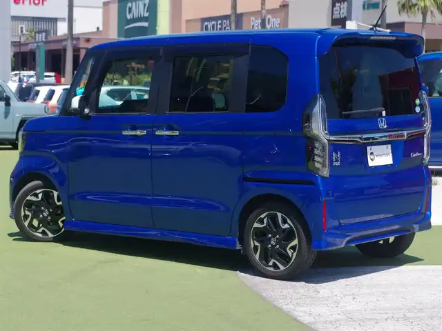 ホンダ Ｎ ＢＯＸ カスタム G EX ターボ ホンダセンシング 千葉県 2020(令2)年 3.8万km ブリリアントスポーティブルーメタリック2トーン ホンダセンシング/・衝突軽減ブレーキ（CMBS）/・車線維持支援システム（LKAS）/・アダプティブクルーズコントロール（ACC）/・後方誤発進抑制機能/・誤発進抑制機能/両側パワースライドドア/ハーフレザーシート/前席シートヒーター/純正SDナビ/地デジTV/【DVD/CD再生機能　Bluetooth接続】/バックカメラ/ドライブレコーダー（前後撮影）/革巻きステアリング/パドルシフト/ETC/LEDヘッドライト/ウインカーミラー/リアコーナーセンサー/純正15インチアルミホイル/サイド/カーテンエアバッグ/Honda スマートキー