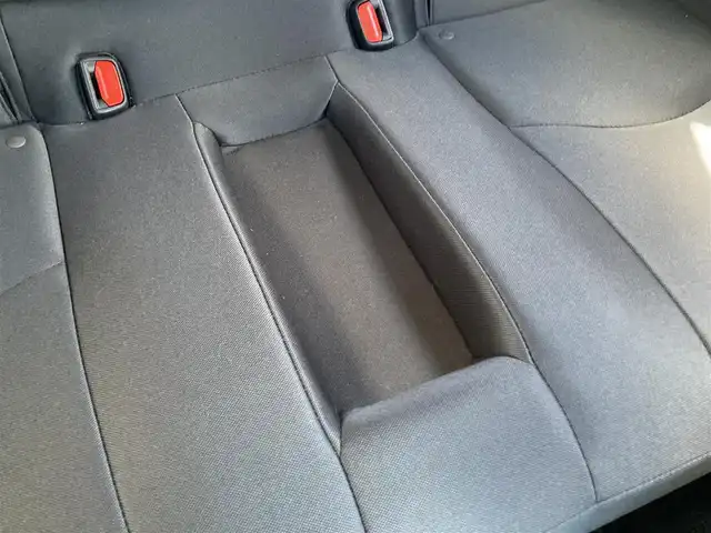 トヨタ ＧＲヤリス RS 静岡県 2022(令4)年 3万km プレシャスブラックパール Toyota Safety Sense/純正ディスプレイオーディオ/　AM FM Bluetooth USB AppleCarPlay AndroidAuto/LEDオートヘッドランプ/レーダークルーズコントロール/オートブレーキホールド/ヘッドアップディスプレイ/ドライブモードセレクト/前後方クリアランスソナー/スマートキー＆プッシュスタート/パドルシフト/ビルトインETC2.0/バックモニター/純正18インチアルミホイール