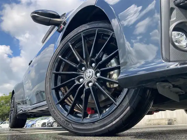 トヨタ ＧＲヤリス RS 静岡県 2022(令4)年 3万km プレシャスブラックパール Toyota Safety Sense/純正ディスプレイオーディオ/　AM FM Bluetooth USB AppleCarPlay AndroidAuto/LEDオートヘッドランプ/レーダークルーズコントロール/オートブレーキホールド/ヘッドアップディスプレイ/ドライブモードセレクト/前後方クリアランスソナー/スマートキー＆プッシュスタート/パドルシフト/ビルトインETC2.0/バックモニター/純正18インチアルミホイール