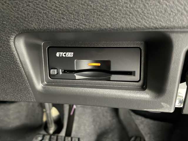 日産 セレナ e－パワー ハイウェイスター V 愛知県 2025(令7)年 0.1千km プリズムホワイト /R7年10月登録済未使用車//純正NissanConnectナビ//純正後席フリップダウンモニター//フルセグTV/AMFM/Bluetooth/USB/HDMI//ビルトインETC2.0//バックカメラ//インテリジェントアラウンドビューモニター//インテリジェントルームミラー//前後ドライブレコーダー//プロパイロット//インテリジェントエマージェンシーブレーキ//踏み間違い防止アシスト//フロント&バックソナー//アダプティブLEDヘッドライト//オートライト//ハイビームアシスト//LEDフォグランプ//両側パワースライドドア//後席サンシェード//合皮コンビシート//木目調パネル//前席・後席フルオートエアコン//プラズマクラスター//ワイヤレス充電器//純正16インチアルミホイール//電子パーキングブレーキ//ブレーキホールド//革巻きステアリング//ステアリングスイッチ//プッシュスタート//電動格納ミラー//アイドリングストップ//スペアキー