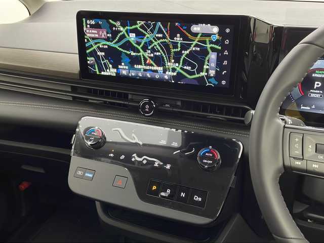 日産 セレナ e－パワー ハイウェイスター V 愛知県 2025(令7)年 0.1千km プリズムホワイト /R7年10月登録済未使用車//純正NissanConnectナビ//純正後席フリップダウンモニター//フルセグTV/AMFM/Bluetooth/USB/HDMI//ビルトインETC2.0//バックカメラ//インテリジェントアラウンドビューモニター//インテリジェントルームミラー//前後ドライブレコーダー//プロパイロット//インテリジェントエマージェンシーブレーキ//踏み間違い防止アシスト//フロント&バックソナー//アダプティブLEDヘッドライト//オートライト//ハイビームアシスト//LEDフォグランプ//両側パワースライドドア//後席サンシェード//合皮コンビシート//木目調パネル//前席・後席フルオートエアコン//プラズマクラスター//ワイヤレス充電器//純正16インチアルミホイール//電子パーキングブレーキ//ブレーキホールド//革巻きステアリング//ステアリングスイッチ//プッシュスタート//電動格納ミラー//アイドリングストップ//スペアキー